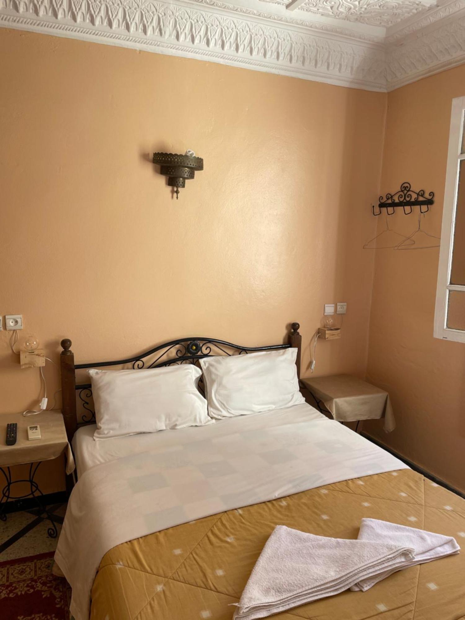 Hotel Diyar Timnay Moulay Idriss Esterno foto